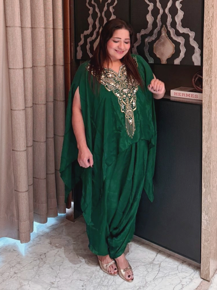 {"remix_data":[],"remix_entry_point":"challenges","source_tags":["local"],"origin":"unknown","total_draw_time":0,"total_draw_actions":0,"layers_used":0,"brushes_used":0,"photos_added":0,"total_editor_actions":{},"tools_used":{"transform":1,"adjust":1},"is_sticker":false,"edited_since_last_sticker_save":true,"containsFTESticker":false}